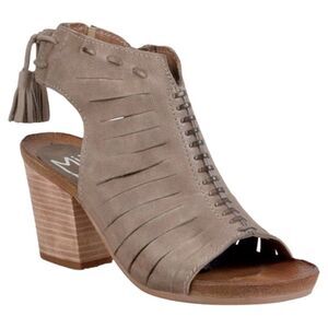 Miz Mooz Maddie Tan Block Heel Tassel Trim Slingback Sandals Sz 36/6